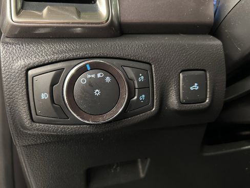 Certified 2019 Ford Ranger Lariat w/ Technology Package image 24