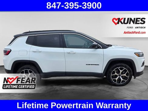 Used 2025 Jeep Compass Limited AWD/4WD image 11