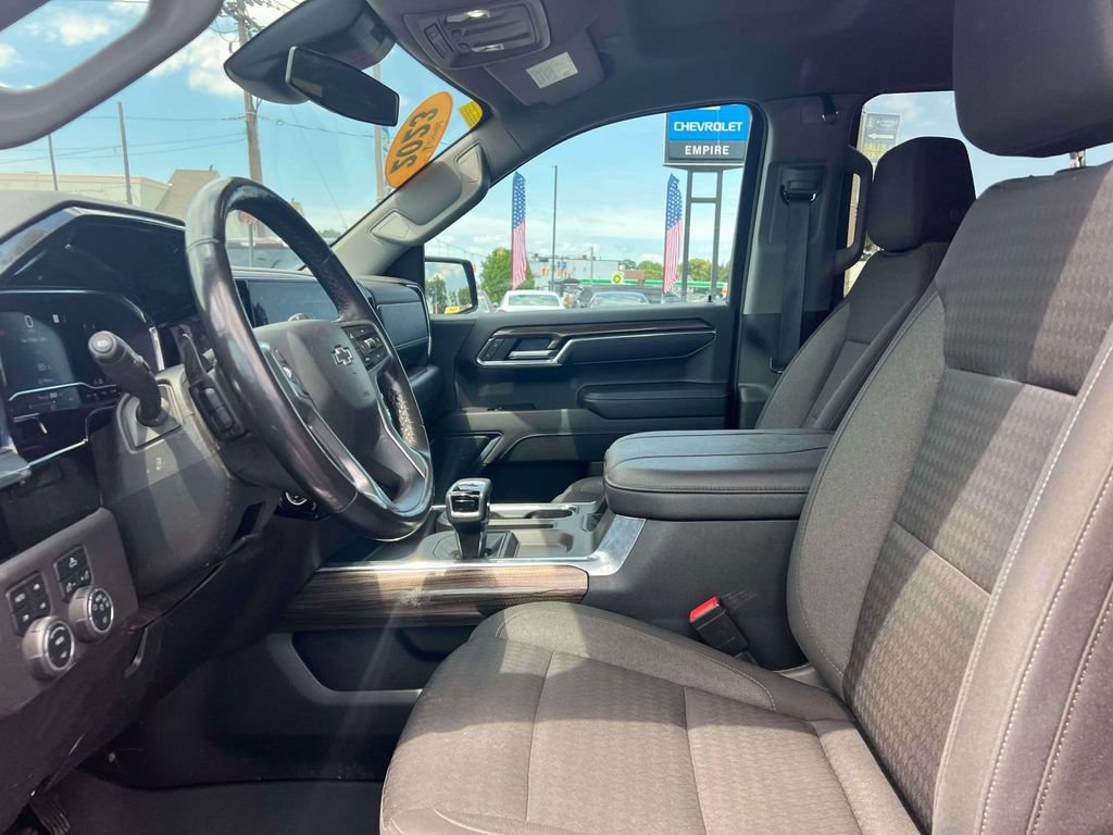 Used 2023 Chevrolet Silverado 1500 LT Trail Boss w/ Protection Package AWD/4WD image 17