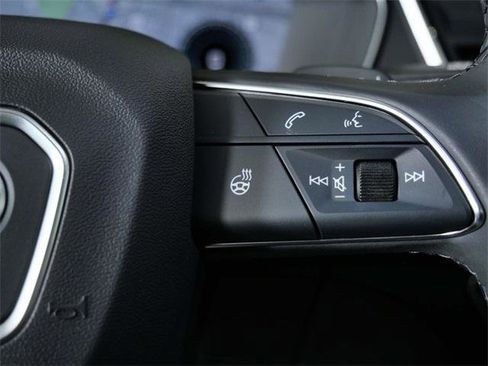 Used 2025 Audi Q5 2.0T Premium Plus w/ Premium Plus Package image 22