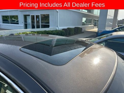 Used 2016 Nissan Altima 2.5 SV w/ Convenience Package FWD image 3