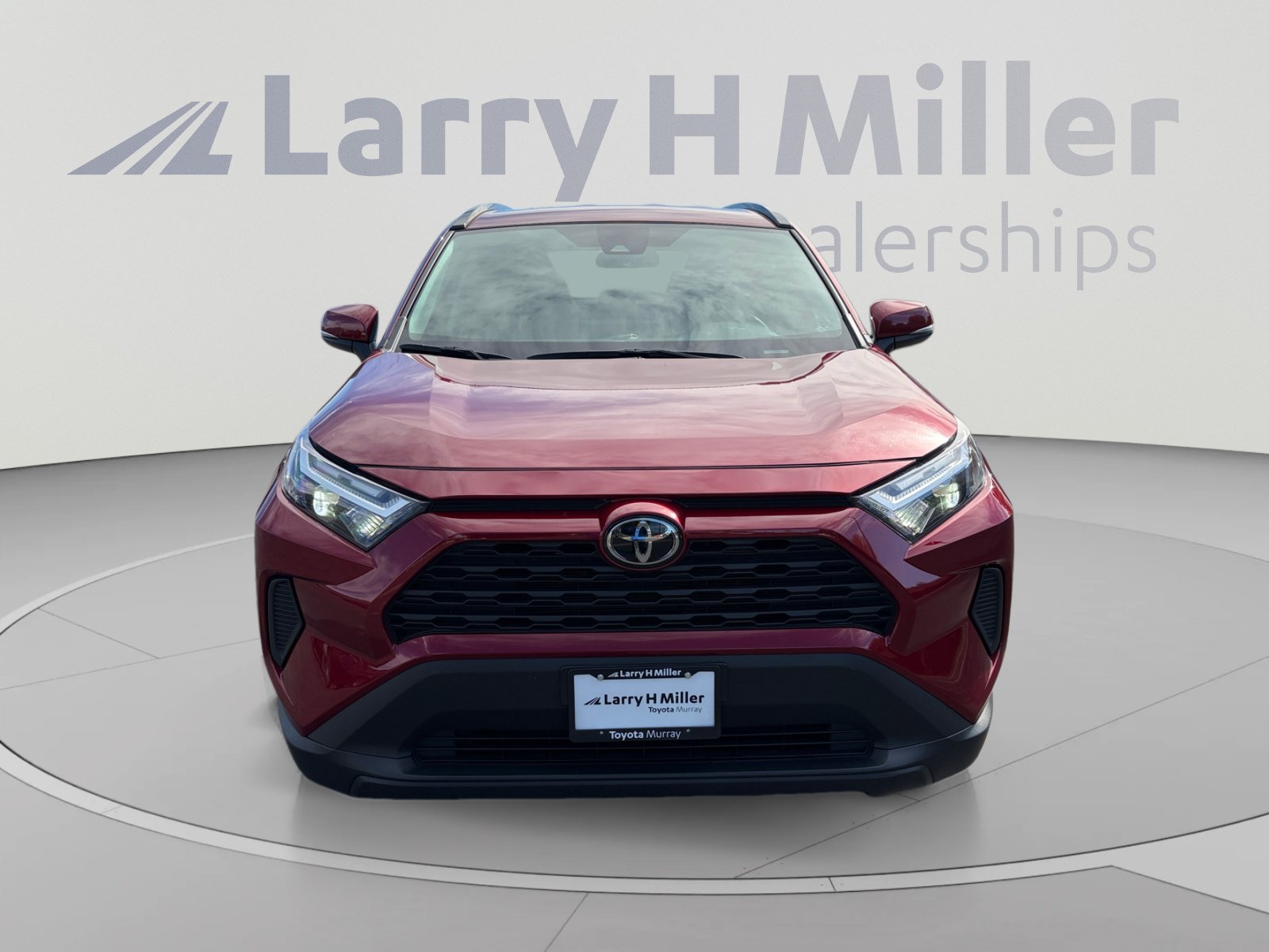 Used 2025 Toyota RAV4 XLE AWD/4WD image 8