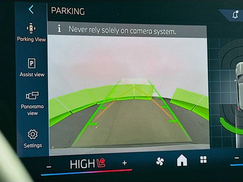 Used 2025 BMW X1 xDrive28i image 22