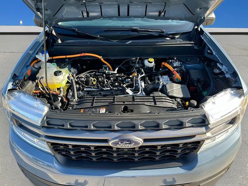 Certified 2024 Ford Maverick XLT FWD image 26