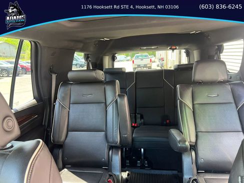 Used 2021 Cadillac Escalade Premium Luxury image 14