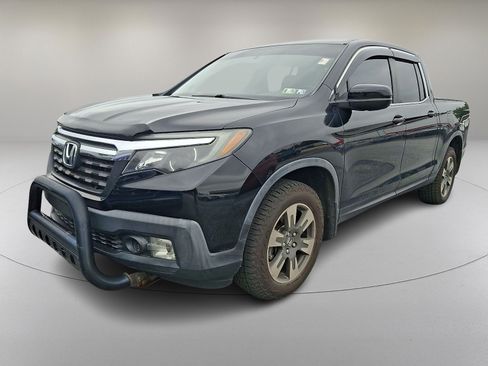 Used 2017 Honda Ridgeline RTL-T image 4
