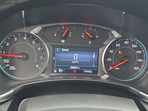 Used 2023 Chevrolet Equinox LT image 22