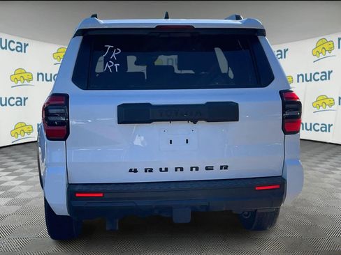 Used 2025 Toyota 4Runner SR5 image 3