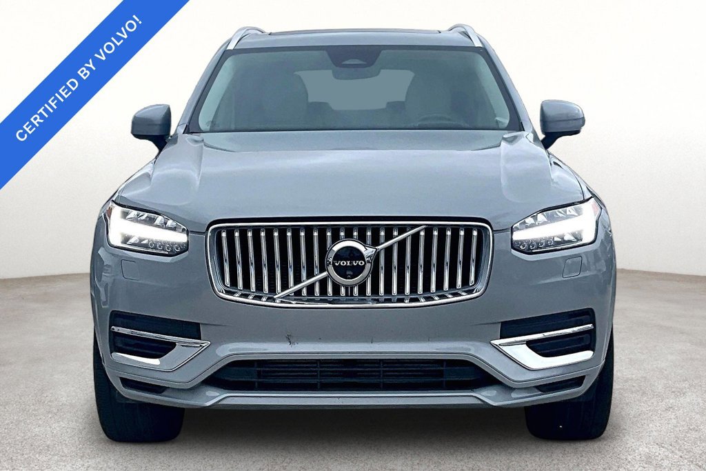 Used 2025 Volvo XC90 T8 Ultra w/ Protection Package Premier AWD/4WD image 2