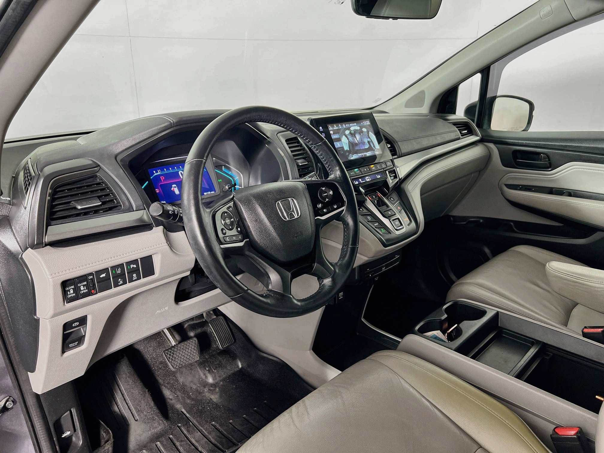 Used 2020 Honda Odyssey Touring image 9