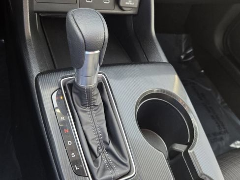 Certified 2025 Honda Civic LX image 18