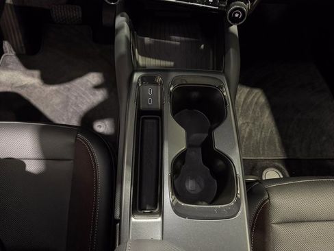 Used 2024 Chevrolet Equinox EV RS image 19