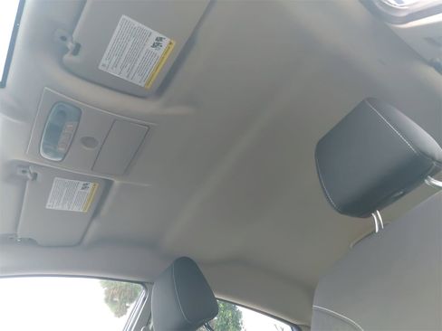 Used 2018 Ford Fiesta SE w/ Equipment Group 201A image 28