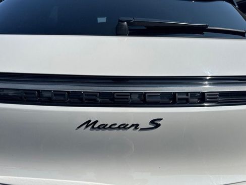 Used 2023 Porsche Macan S AWD/4WD image 6