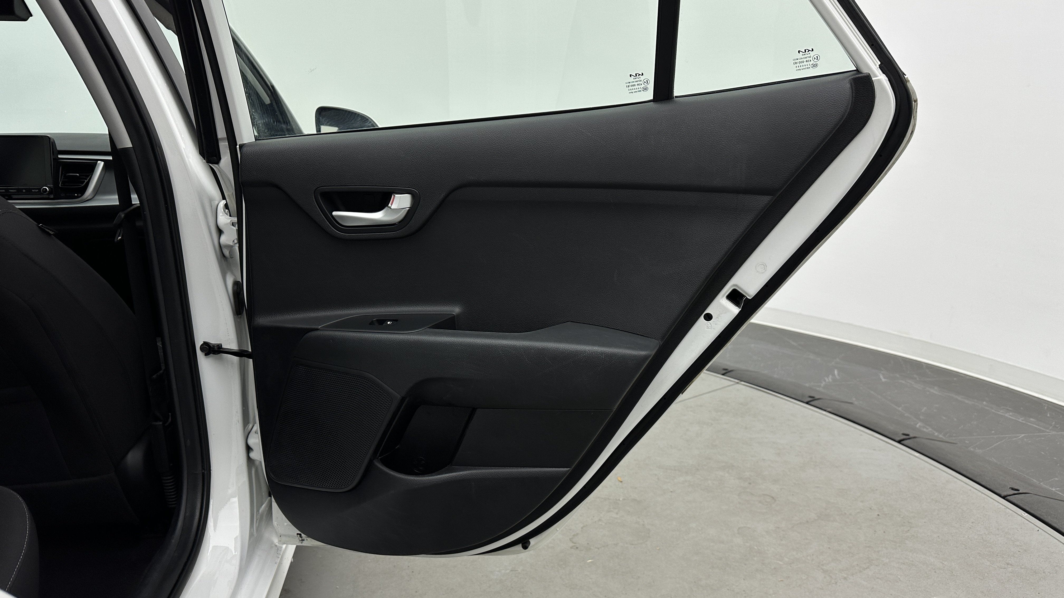 Used 2023 Kia Rio S w/ Technology Package FWD image 31