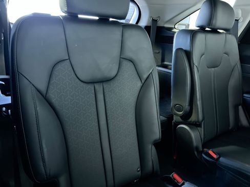 Certified 2023 Kia Sorento SX image 30