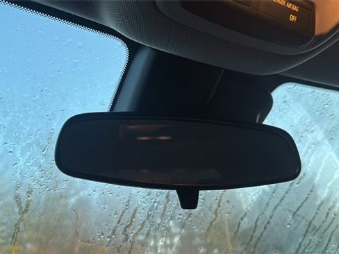 Used 2024 Chevrolet TrailBlazer LT image 24