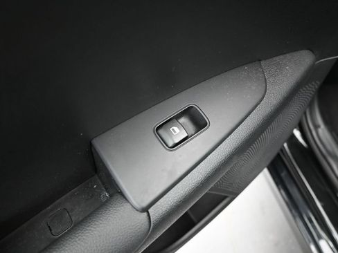 Used 2023 Kia Forte LXS FWD image 10