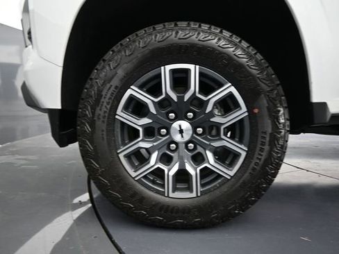 New 2025 Chevrolet Colorado Z71 image 24