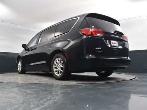 Used 2023 Chrysler Voyager LX FWD image 53