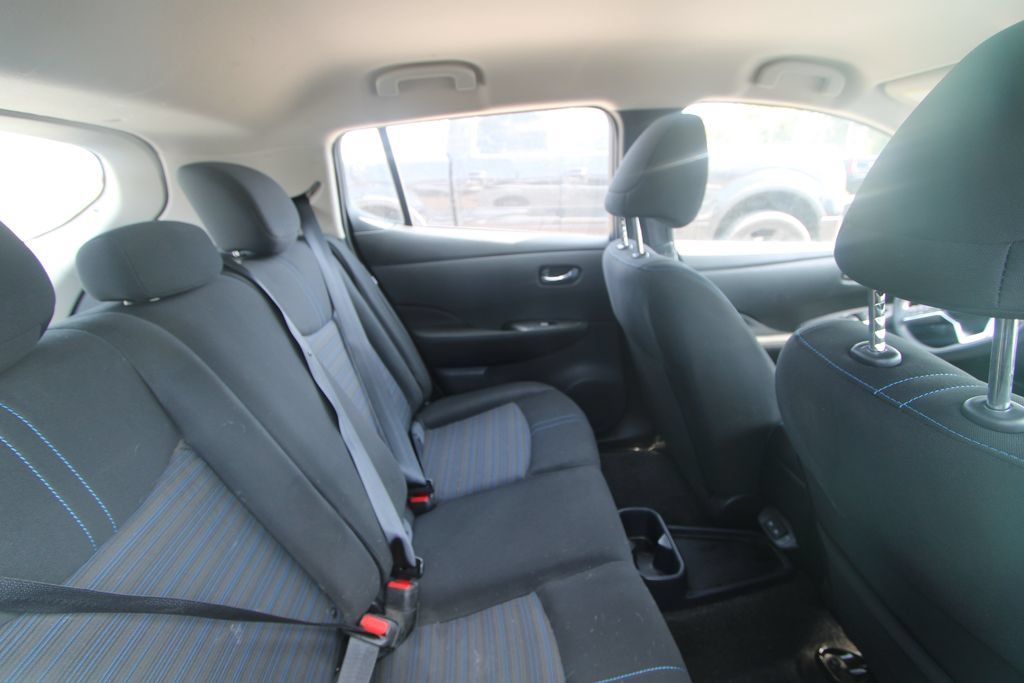 Used 2025 Nissan Leaf S FWD image 16