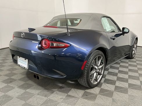 Used 2021 MAZDA MX-5 Miata Grand Touring image 5