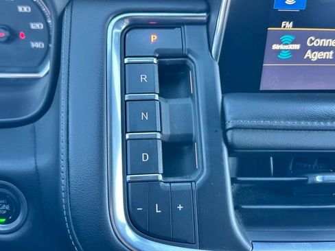 Used 2021 Chevrolet Tahoe LT w/ LT Signature Package image 22