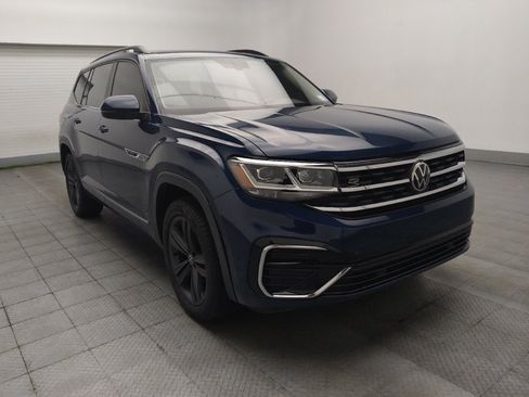 Used 2021 Volkswagen Atlas SE w/ Panoramic Sunroof Package FWD image 13