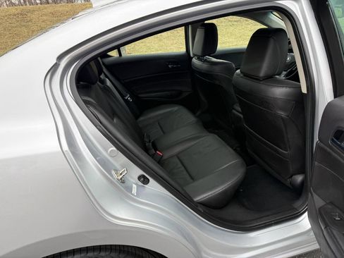 Used 2013 Acura ILX w/ Premium Package image 20