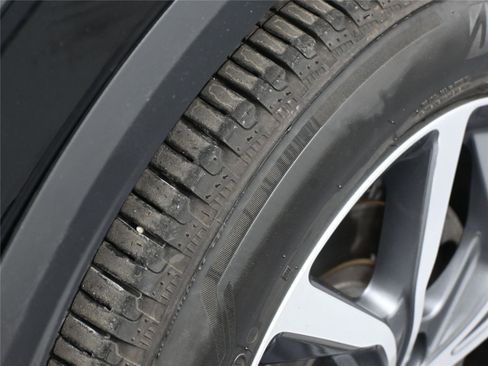 Used 2024 Acura MDX SH-AWD w/ Technology Package image 13