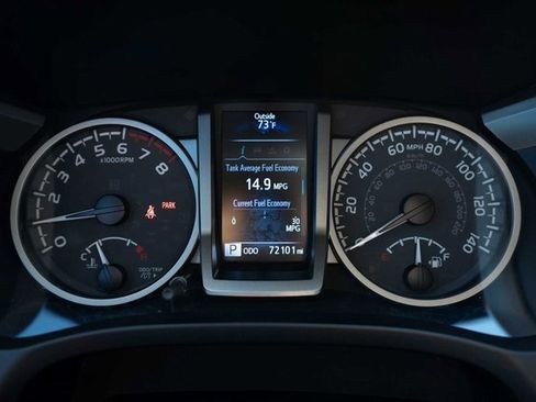 Used 2021 Toyota Tacoma SR5 image 20