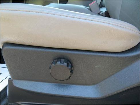 Used 2017 Ford F250 XL w/ Snow Plow Prep Package image 5