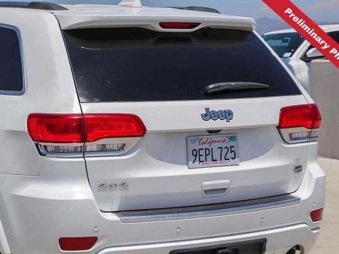 Used 2019 Jeep Grand Cherokee Overland AWD/4WD image 10