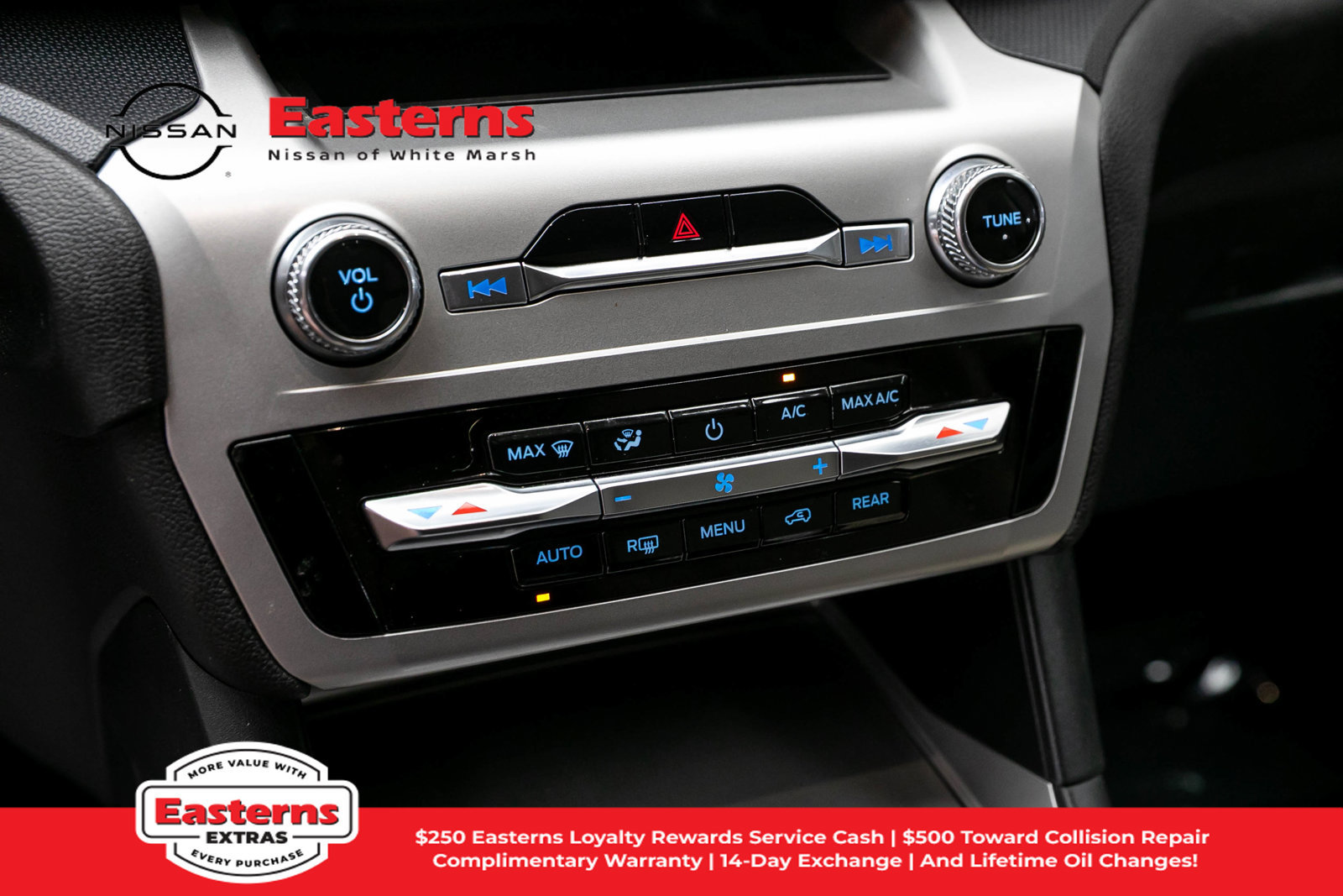 Used 2022 Ford Explorer 2WD image 17