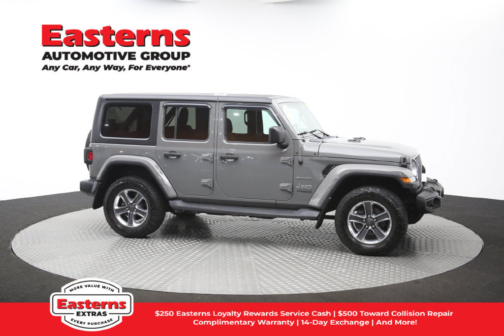 Used 2018 Jeep Wrangler Unlimited Sahara AWD/4WD image 46