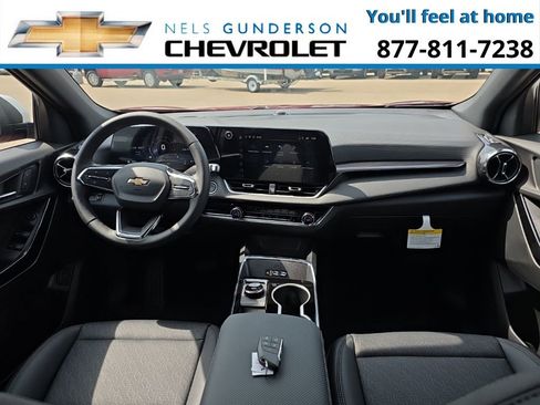 New 2026 Chevrolet Equinox LT w/ Convenience Package II image 12