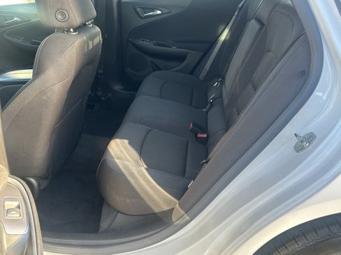 Used 2024 Chevrolet Malibu LT FWD image 20