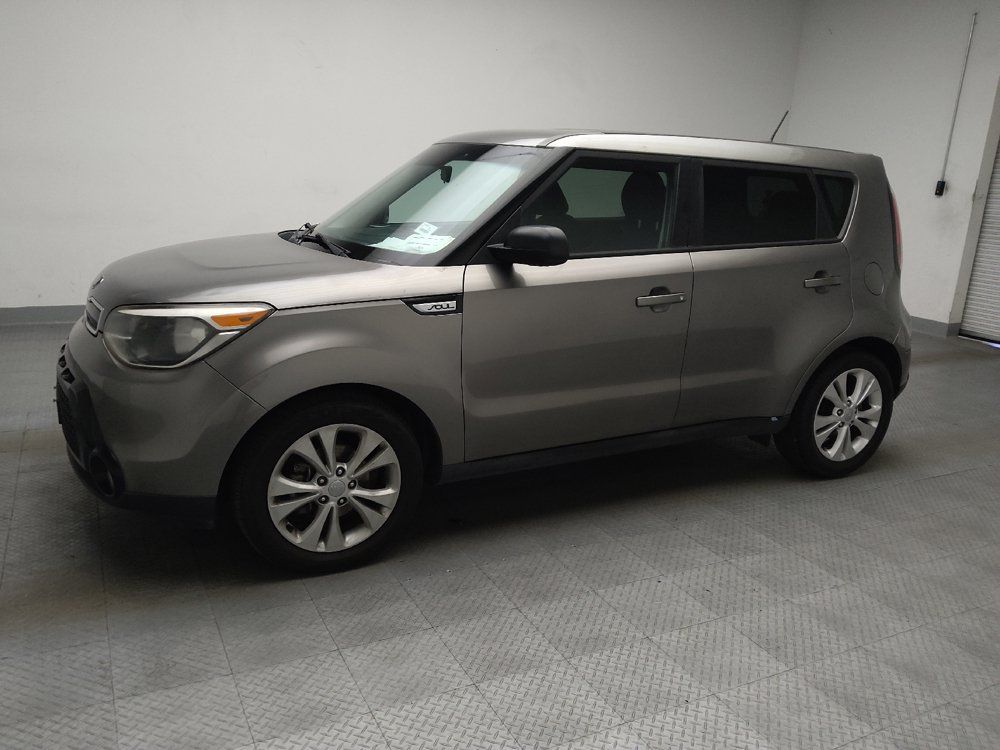 Used 2016 Kia Soul + FWD image 2