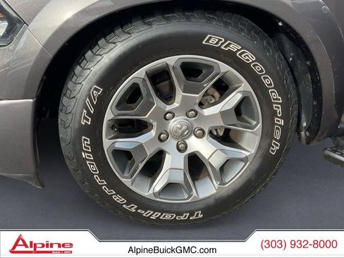 Used 2018 RAM 1500 Limited image 14