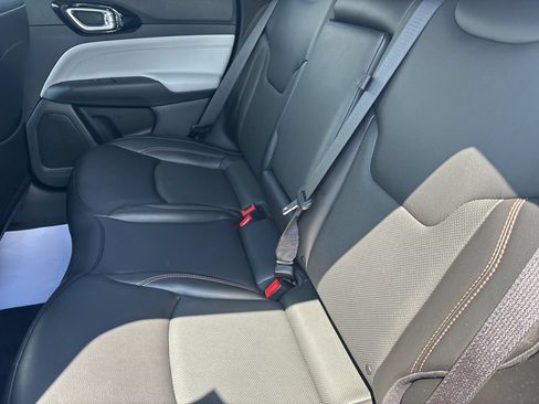 Certified 2022 Jeep Compass Limited AWD/4WD image 28