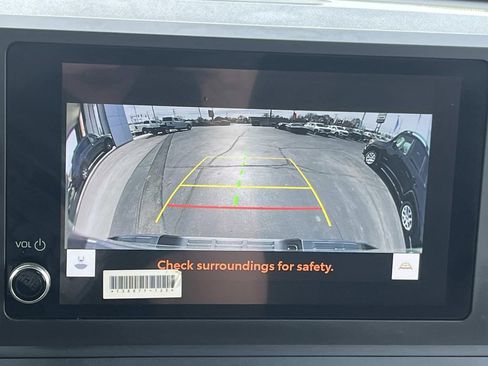 Used 2024 Toyota Tacoma SR w/ SR Upgrade Package image 16