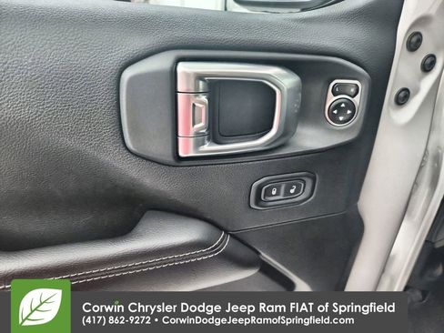 Certified 2023 Jeep Gladiator Overland image 21