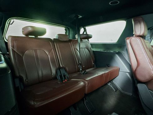 Used 2023 Ford Expedition Max Limited image 30