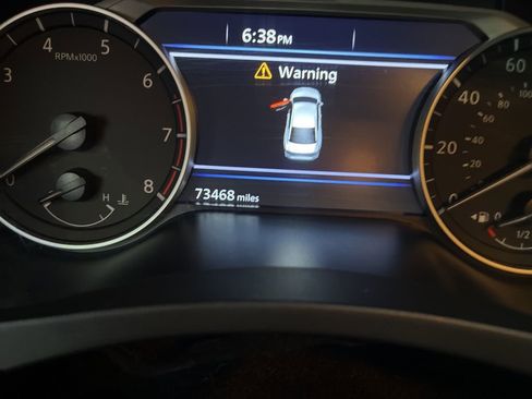 Certified 2021 Nissan Altima 2.5 SV w/ SV Premium Package image 10