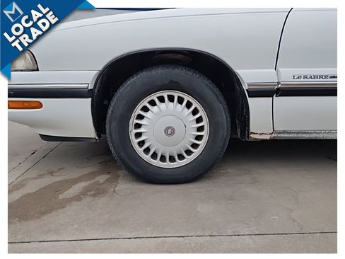 Used 1997 Buick Le Sabre Custom w/ Headliner Lighting Pkg image 10