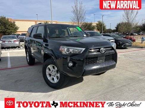 Used 2024 Toyota 4Runner SR5 image 1