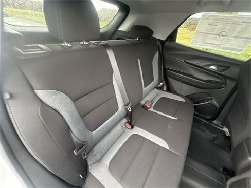 New 2026 Chevrolet TrailBlazer LT image 28