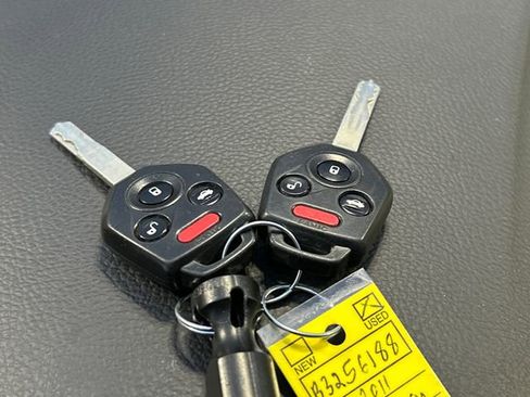 Used 2011 Subaru Legacy 2.5i Premium image 29