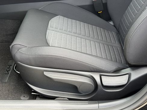 New 2026 Kia K5 LXS FWD image 22
