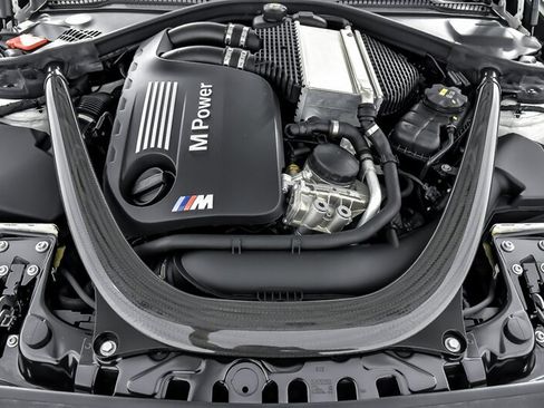 Used 2020 BMW M2 Competition w/ Executive Package RWD image 13